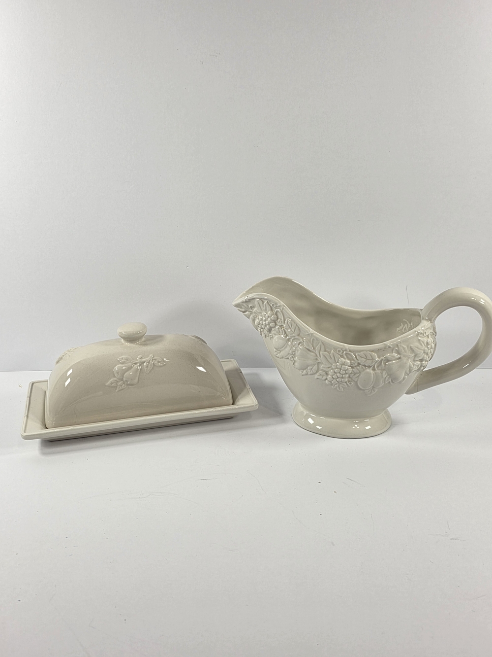 Classic Cream Ceramic Gravy Boat and Butter Dish Set